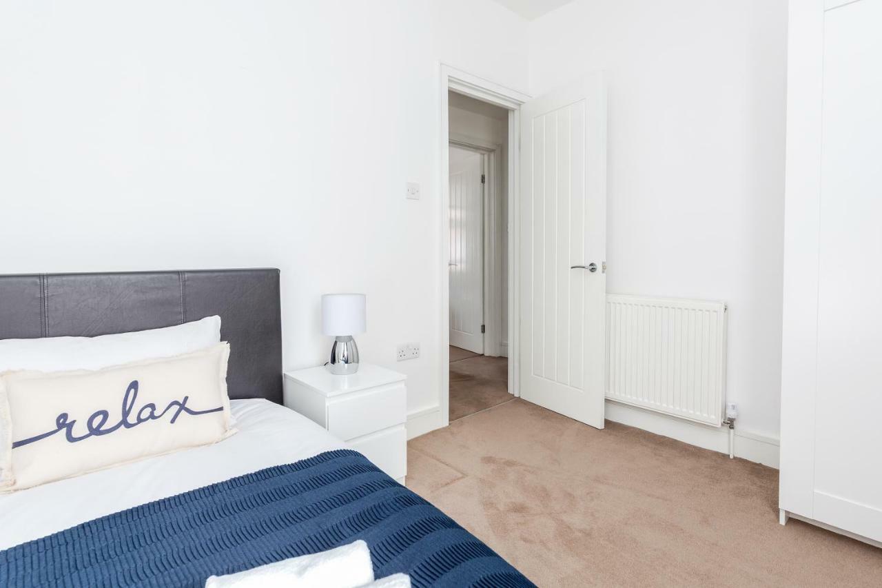 Serviced Apartment /Excel/ Olympic City/ O2 Arena Londra Esterno foto