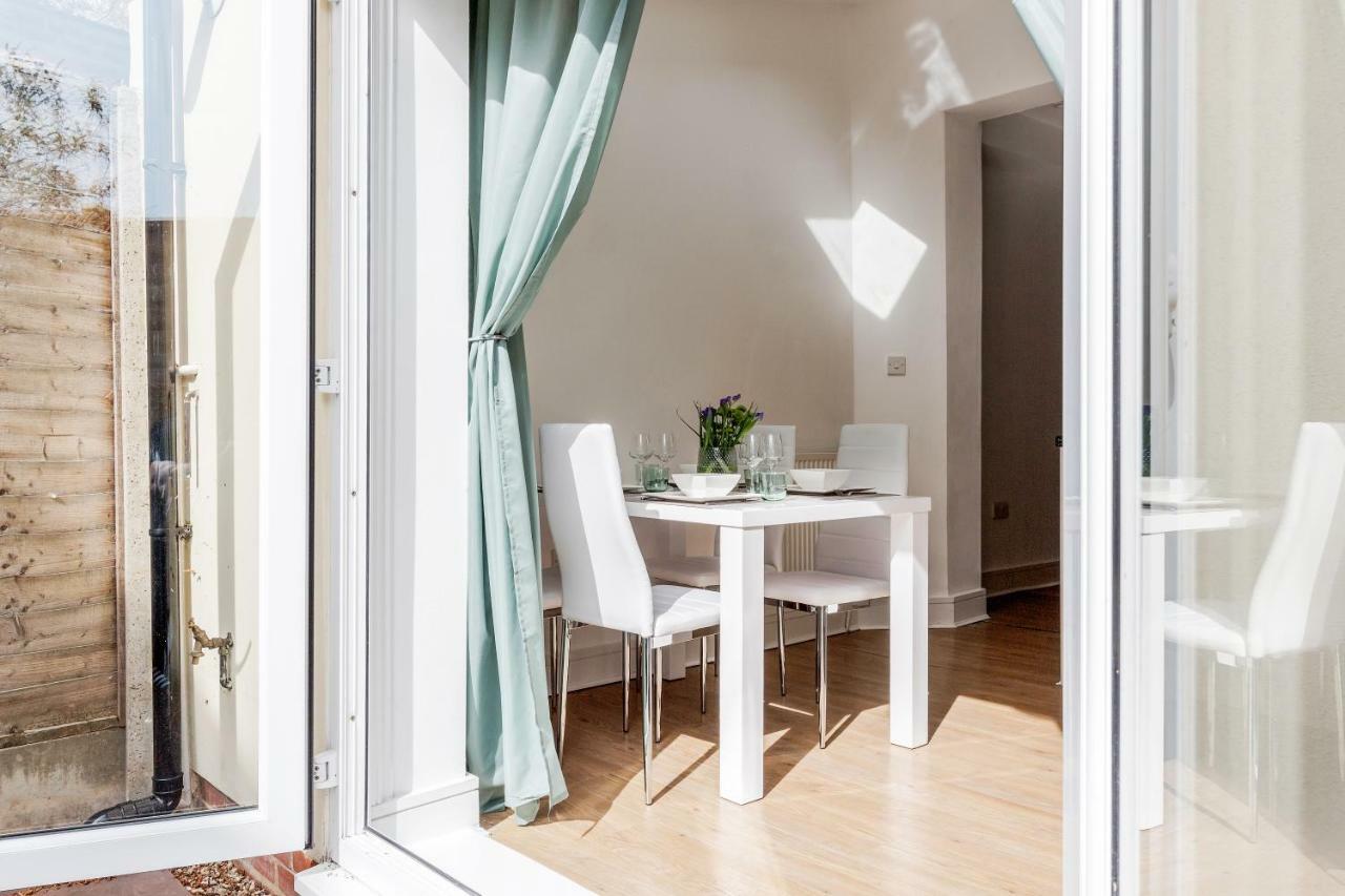 Serviced Apartment /Excel/ Olympic City/ O2 Arena Londra Esterno foto