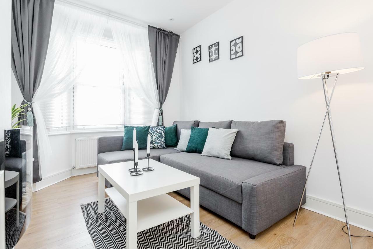 Serviced Apartment /Excel/ Olympic City/ O2 Arena Londra Esterno foto