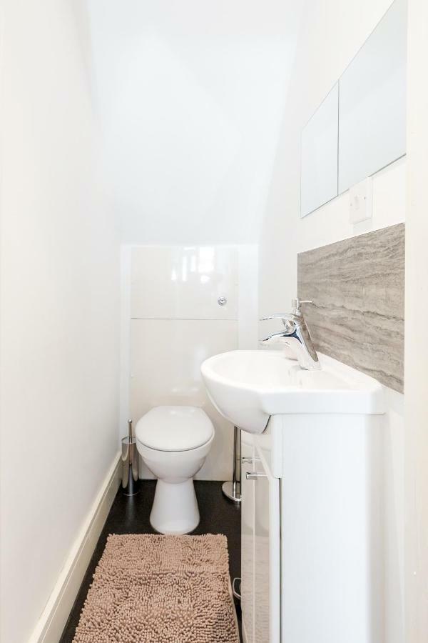 Serviced Apartment /Excel/ Olympic City/ O2 Arena Londra Esterno foto